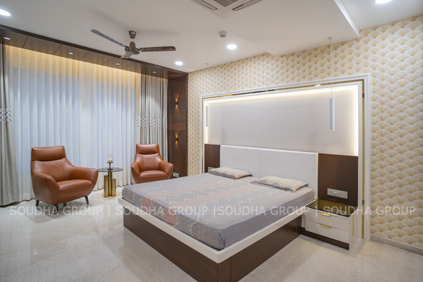 Grandeur Interiors for an Exquisite Residence