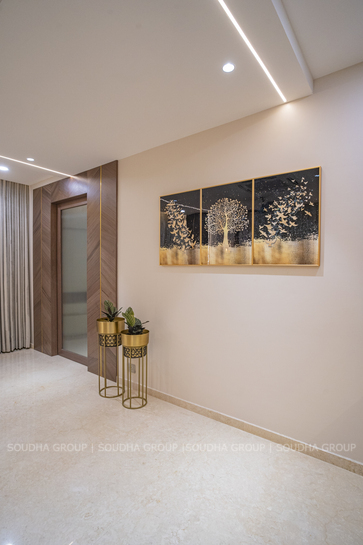 Grandeur Interiors for an Exquisite Residence