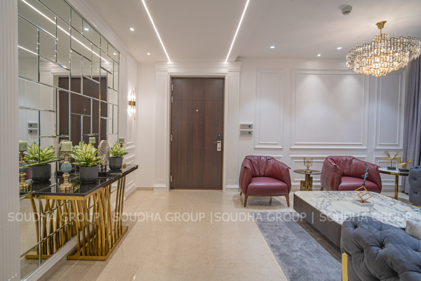 Grandeur Interiors for an Exquisite Residence