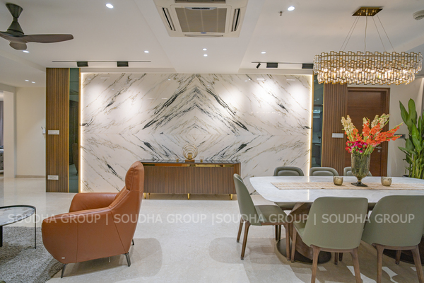 Grandeur Interiors for an Exquisite Residence