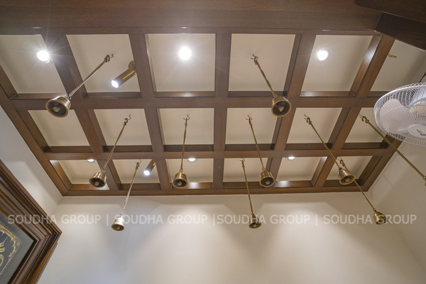 Grandeur Interiors for an Exquisite Residence