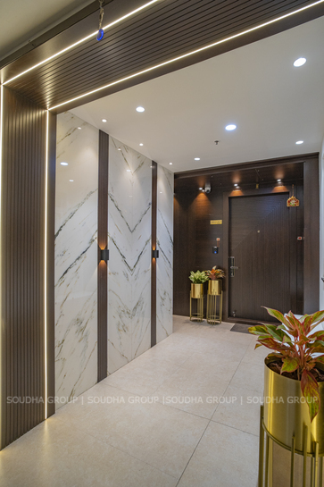 Grandeur Interiors for an Exquisite Residence