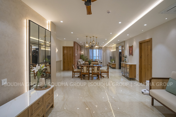 Rustic Luxe: Fusion Interiors