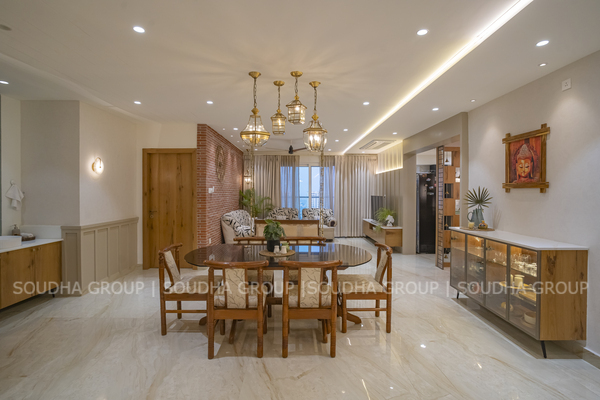 Rustic Luxe: Fusion Interiors