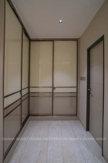 Serene Elegance-A Modern Luxury
