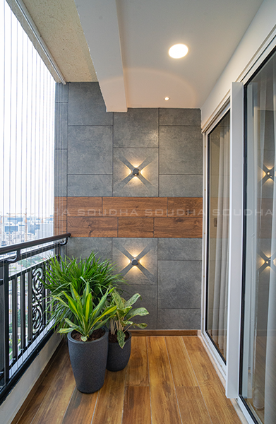 Grandeur Interiors for an Exquisite Residence