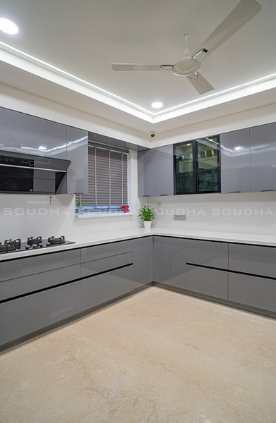 Grandeur Interiors for an Exquisite Residence