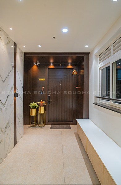 Grandeur Interiors for an Exquisite Residence