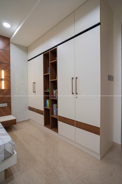 Light Color & Gold Luxury of an elegant home