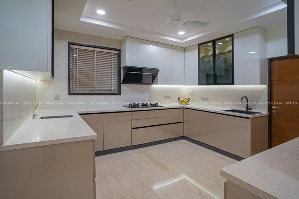 A Refined Harmony- contemporary Residence