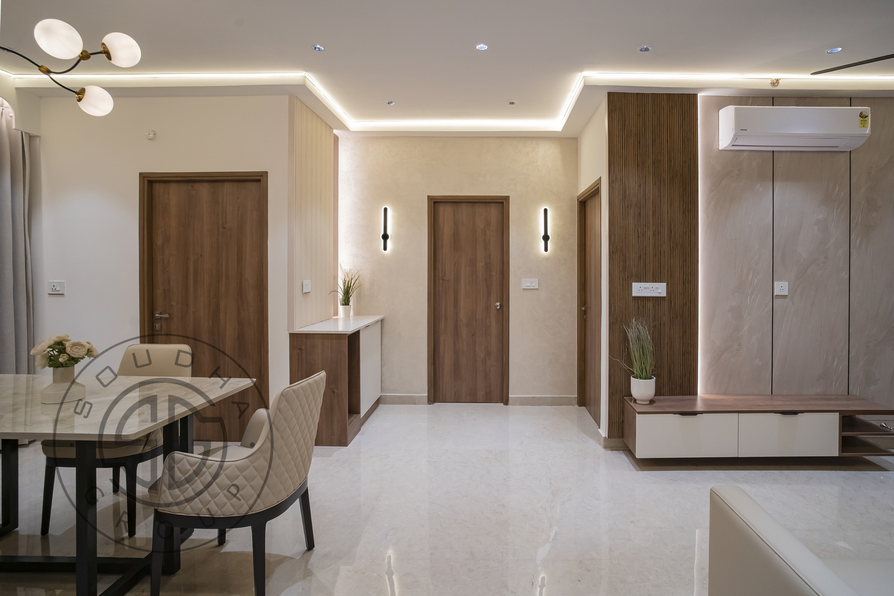Flat at Aurobindo Kohinoor