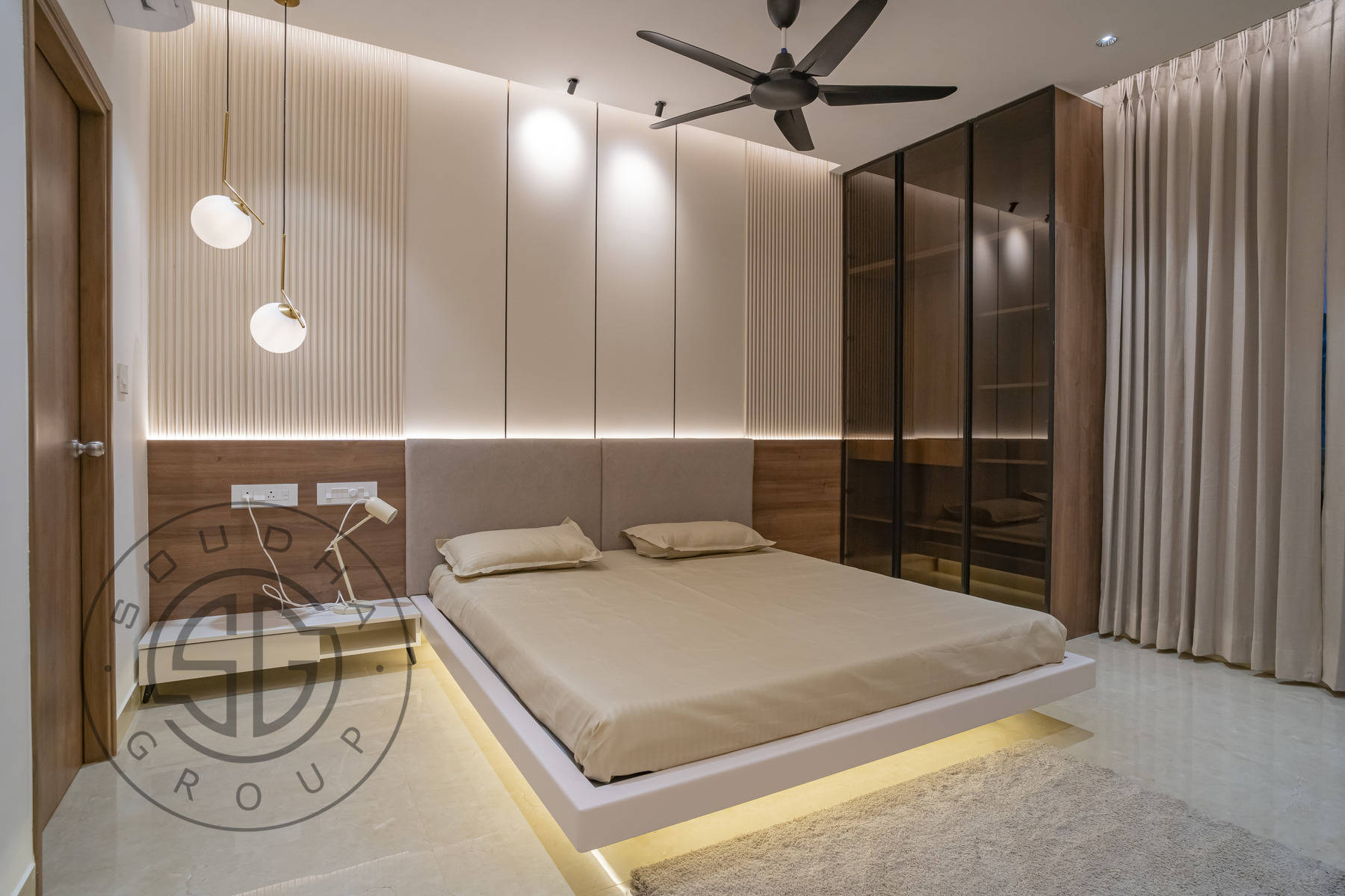 Flat at Aurobindo Kohinoor