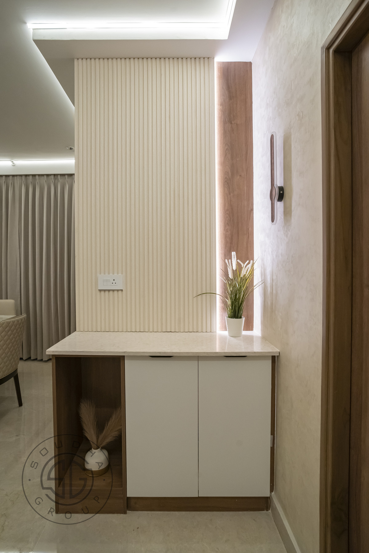 Flat at Aurobindo Kohinoor