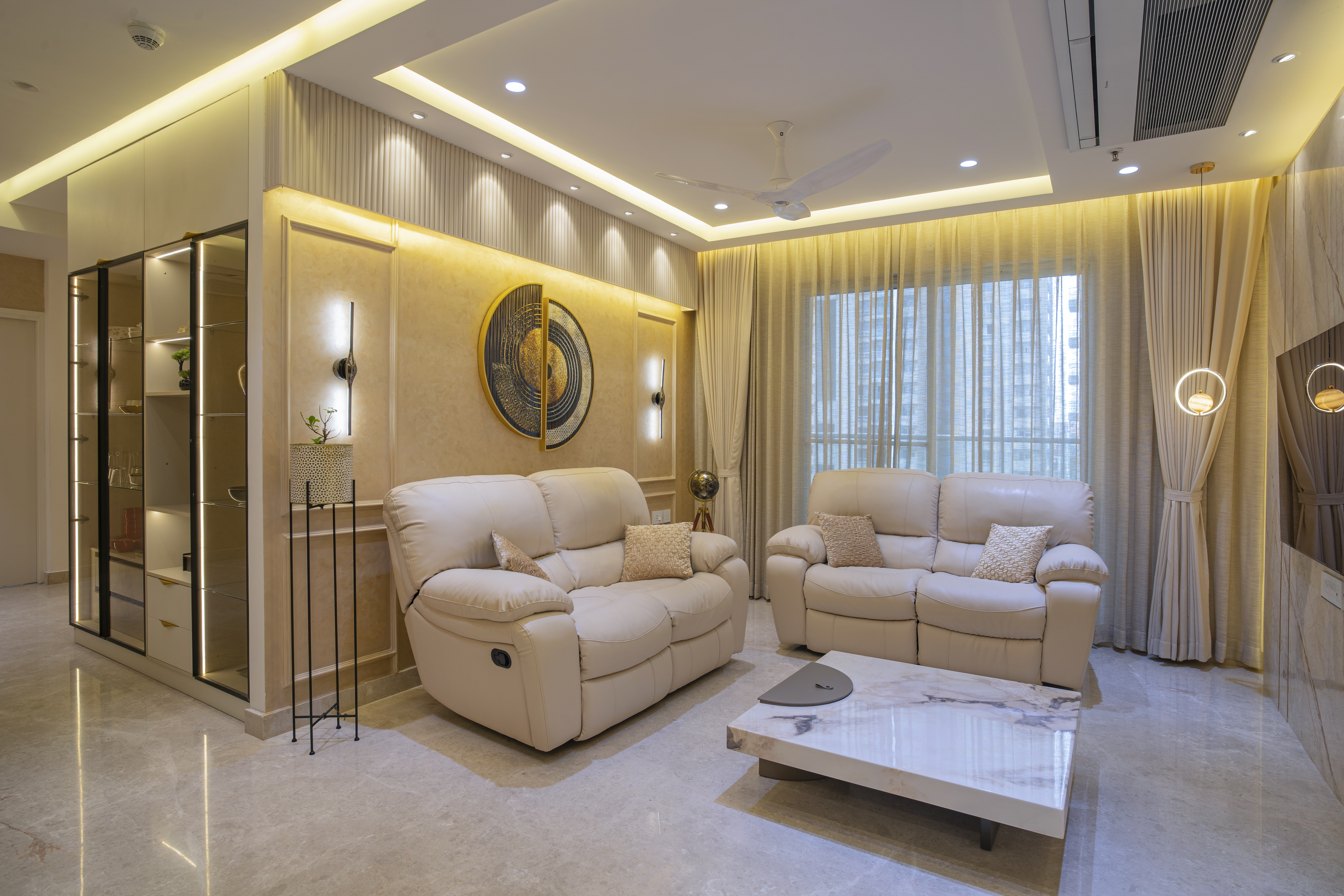 A Story of Style & Elegance- Aurobindo Kohinoor Flat Interiors