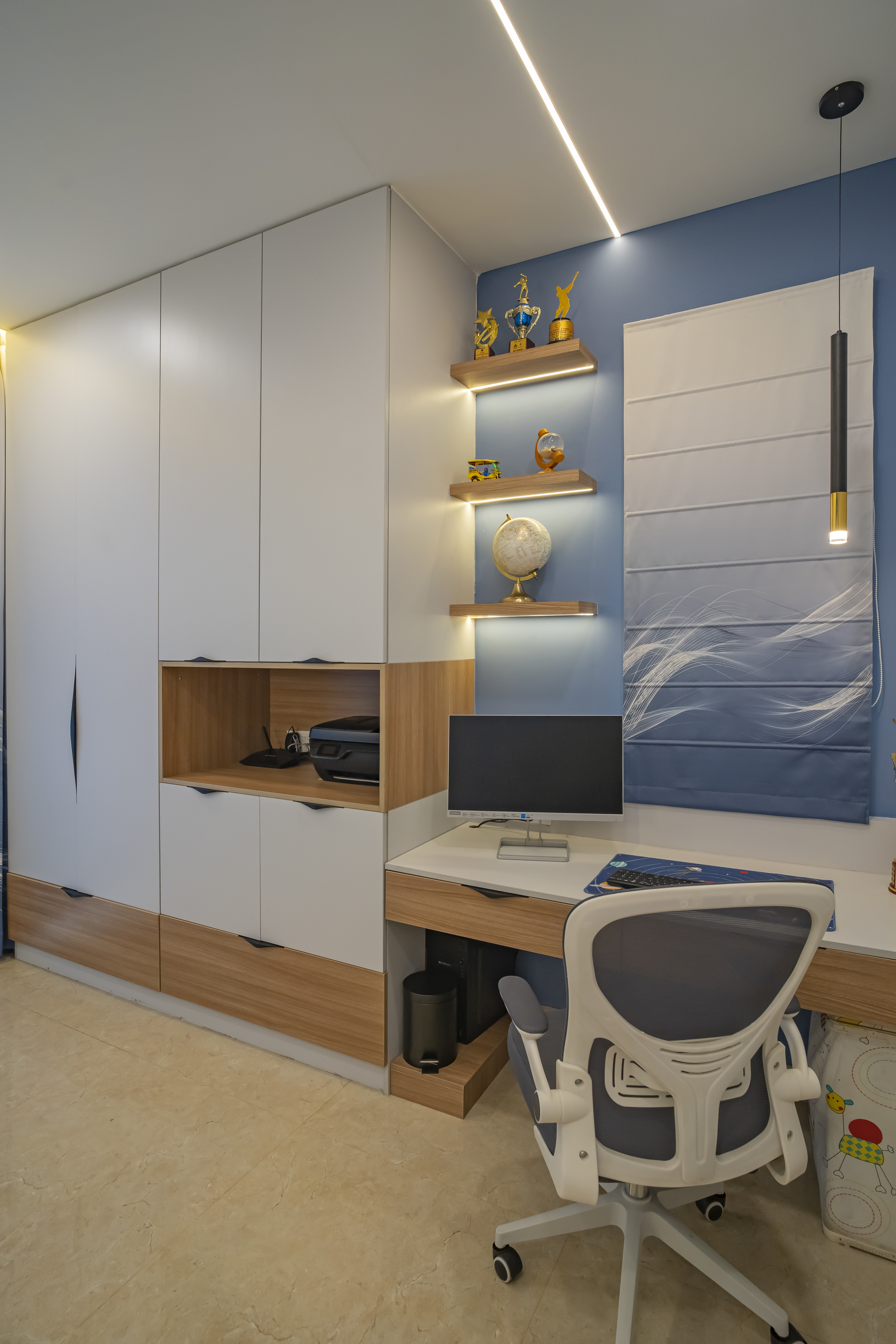 A Story of Style & Elegance- Aurobindo Kohinoor Flat Interiors