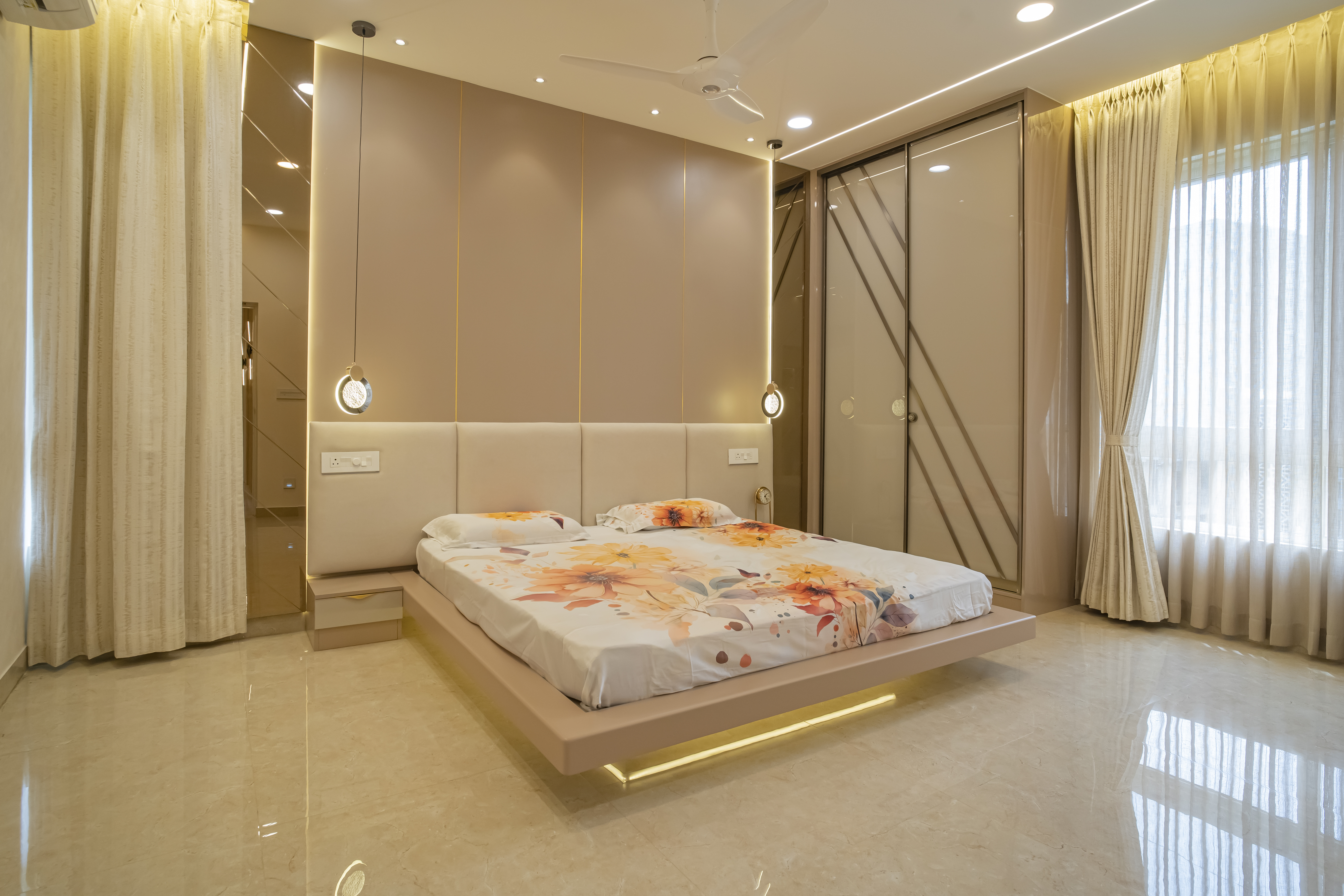 A Story of Style & Elegance- Aurobindo Kohinoor Flat Interiors